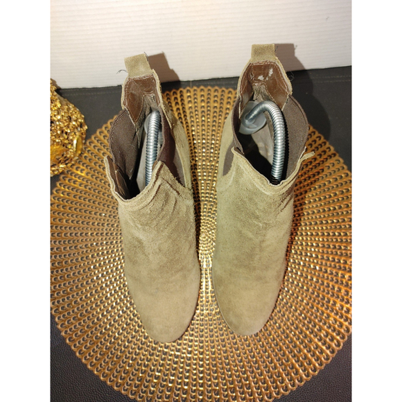 Sam Edelman Suede Ankle Boots Size 8 - Picture 3 of 7